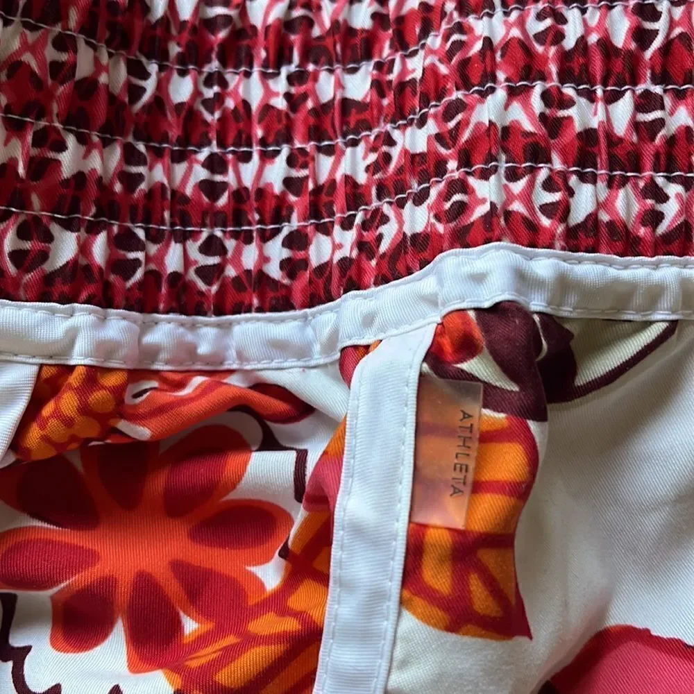 EXCELLENT CONDITION WOMEN’S SIZE XL ATHLETA FLORAL POLYESTER SKIRT
